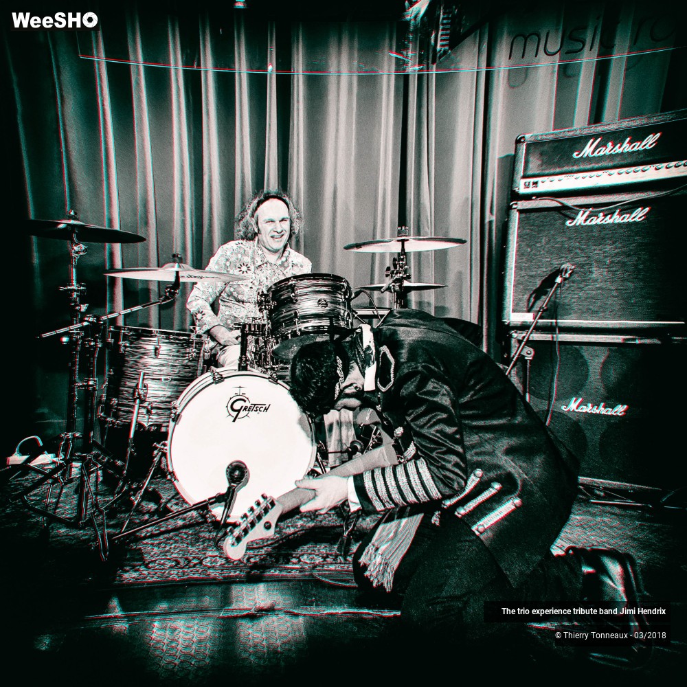 20/51 photos du spectacle The trio experience tribute band Jimi Hendrix