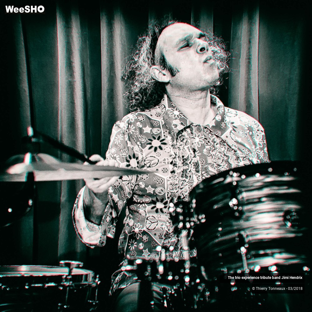 21/51 photos du spectacle The trio experience tribute band Jimi Hendrix