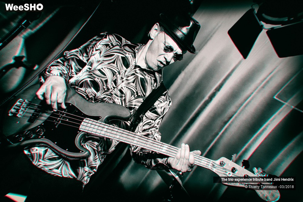 36/51 photos du spectacle The trio experience tribute band Jimi Hendrix