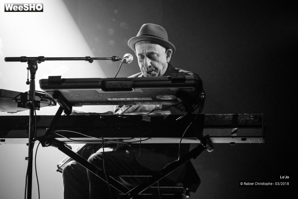 19/26 photos du spectacle Lo'Jo