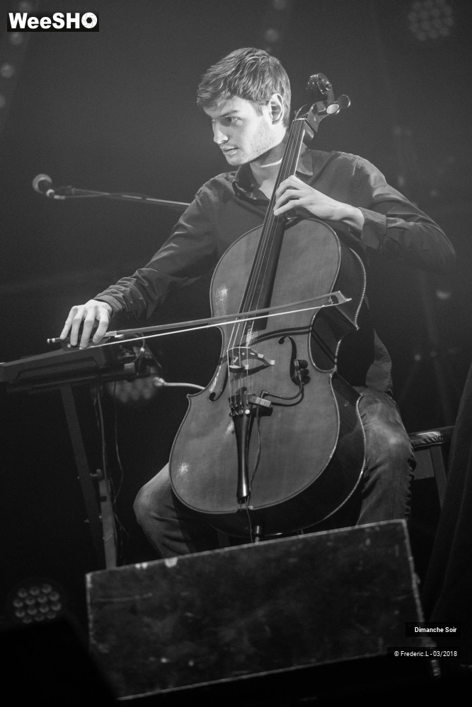 36/49 photos du spectacle Dimanche Soir