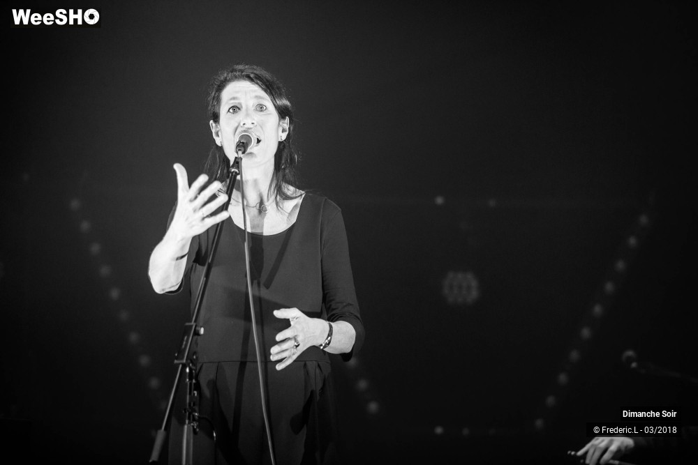 48/49 photos du spectacle Dimanche Soir