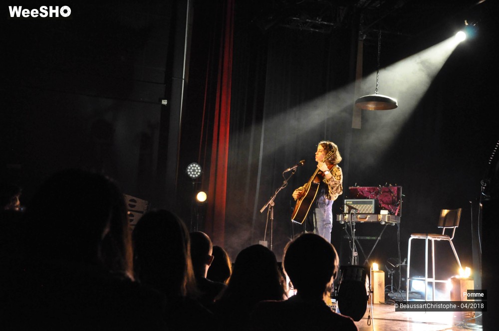 17/24 photos du spectacle Pomme