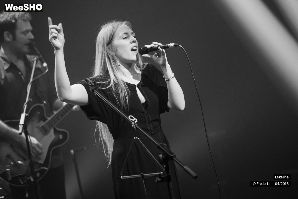 28/76 photos du spectacle Eskelina