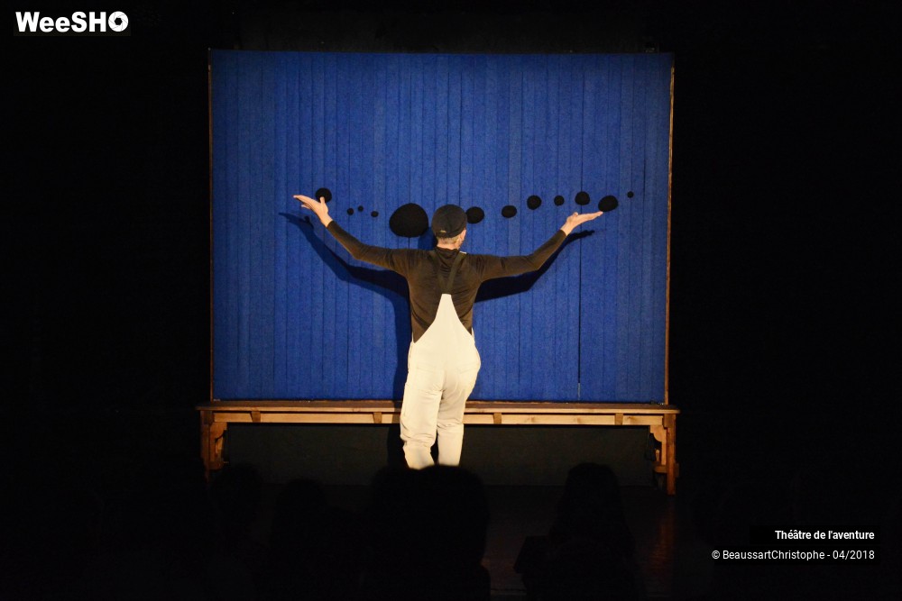 37/50 photos du spectacle Bleu