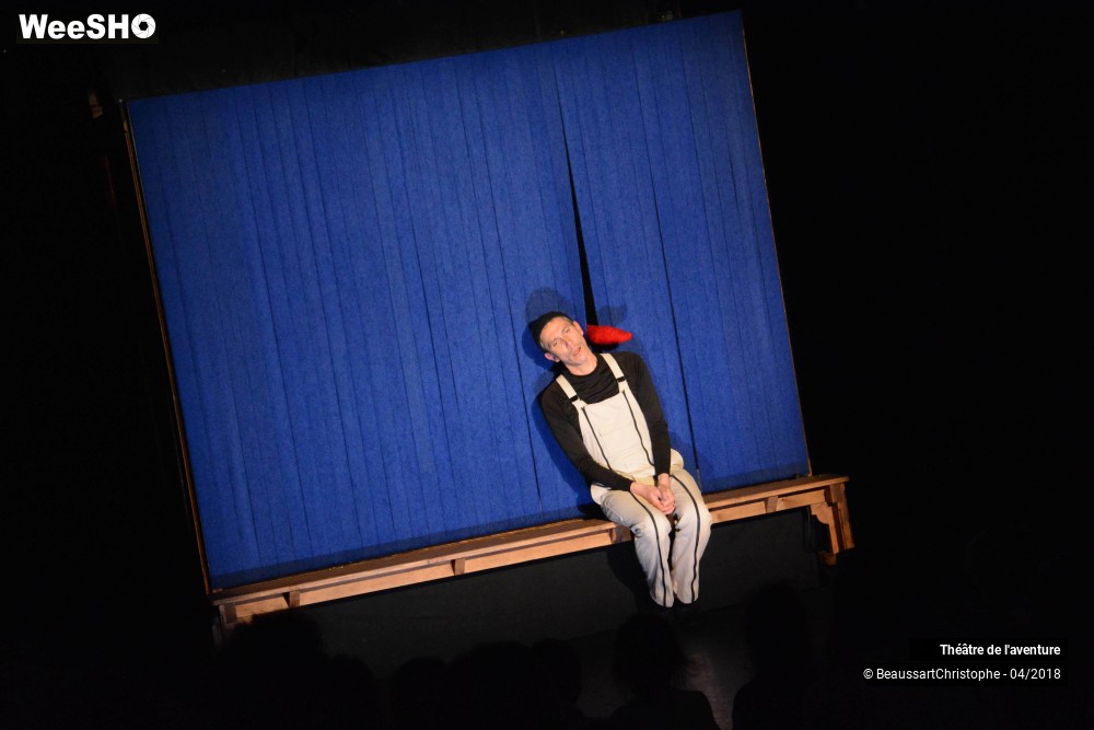 40/50 photos du spectacle Bleu
