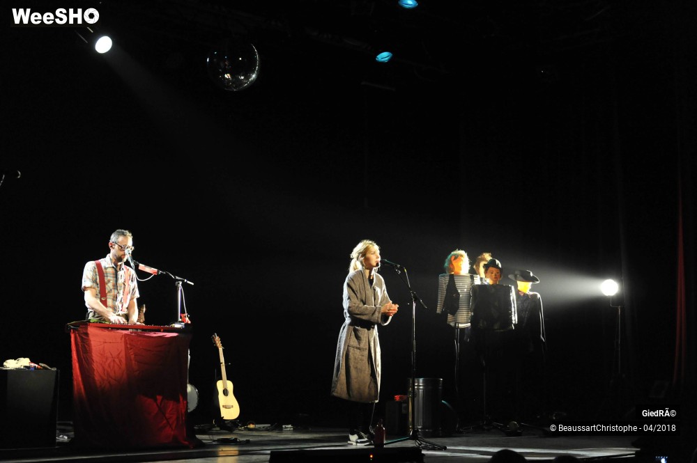 34/39 photos du spectacle GiedRé Est Les Gens
