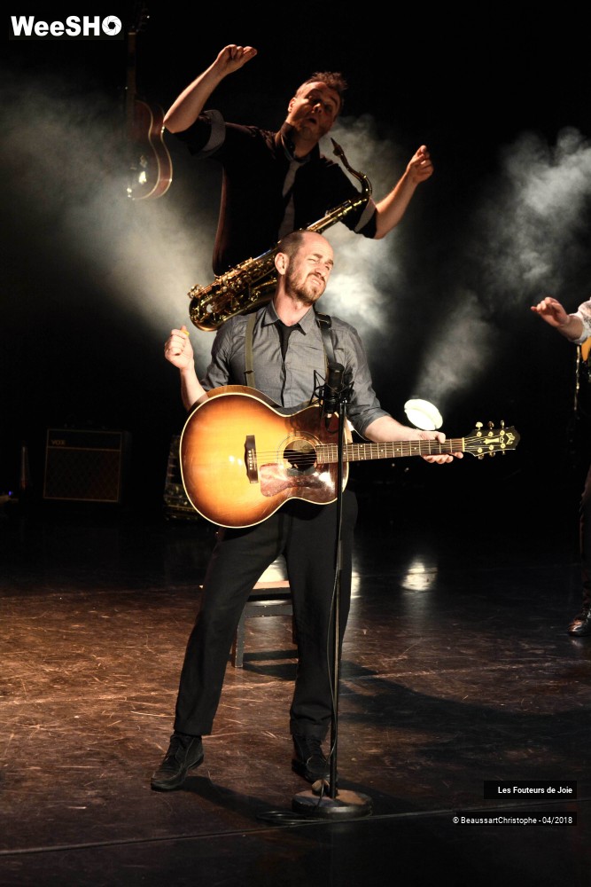 5/51 photos du spectacle Les Fouteurs de Joie