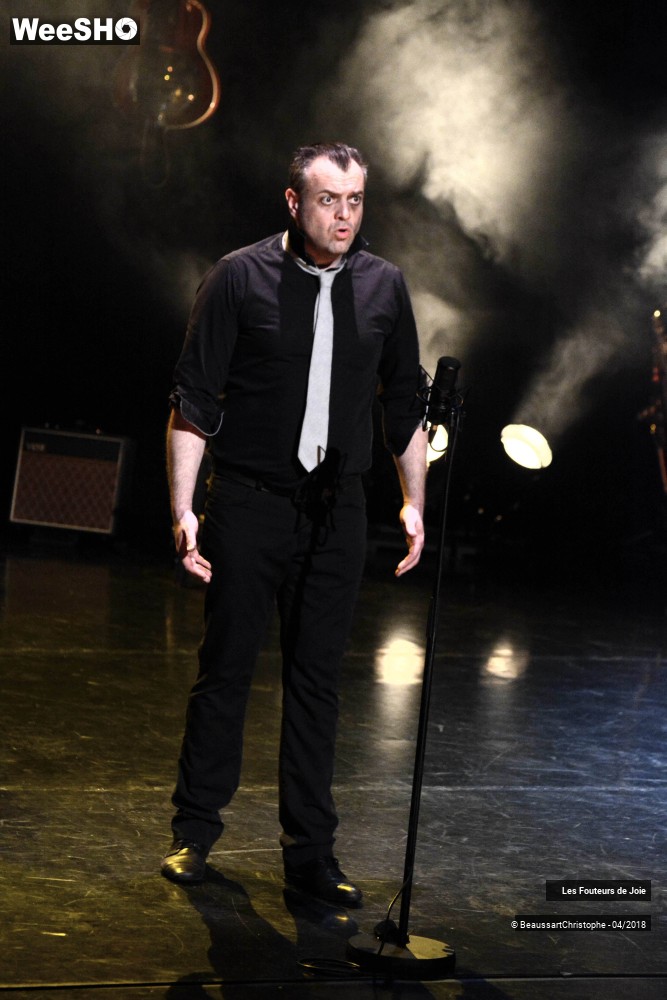 7/51 photos du spectacle Les Fouteurs de Joie