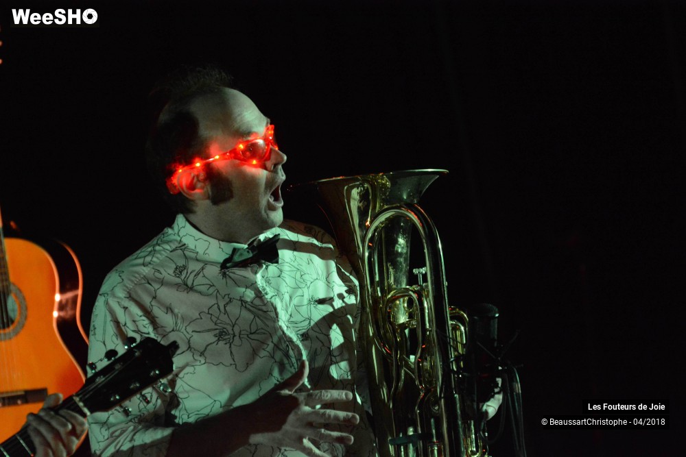 42/51 photos du spectacle Les Fouteurs de Joie