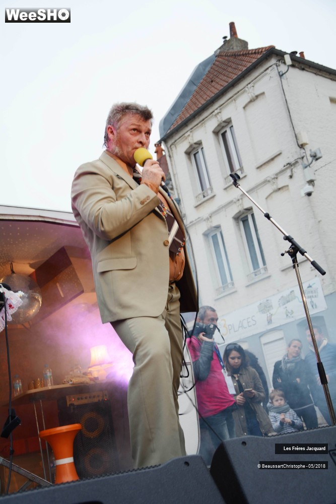 8/37 photos du spectacle La Jacquaravane