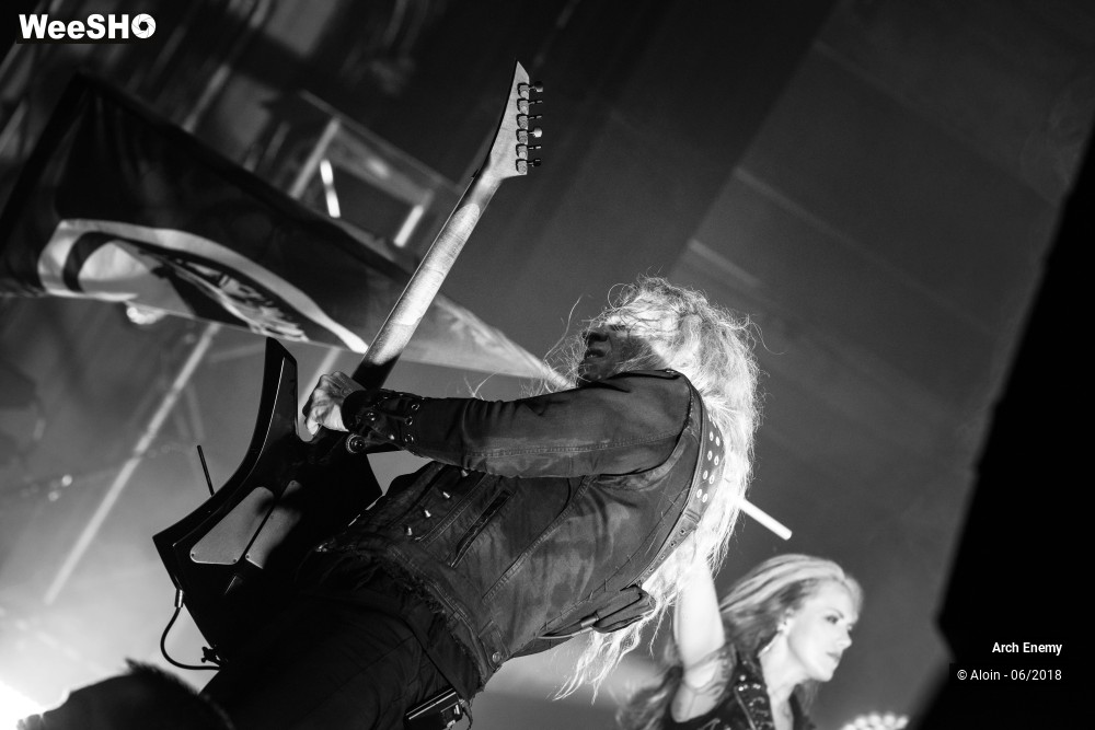 16/38 photos du spectacle Arch Enemy