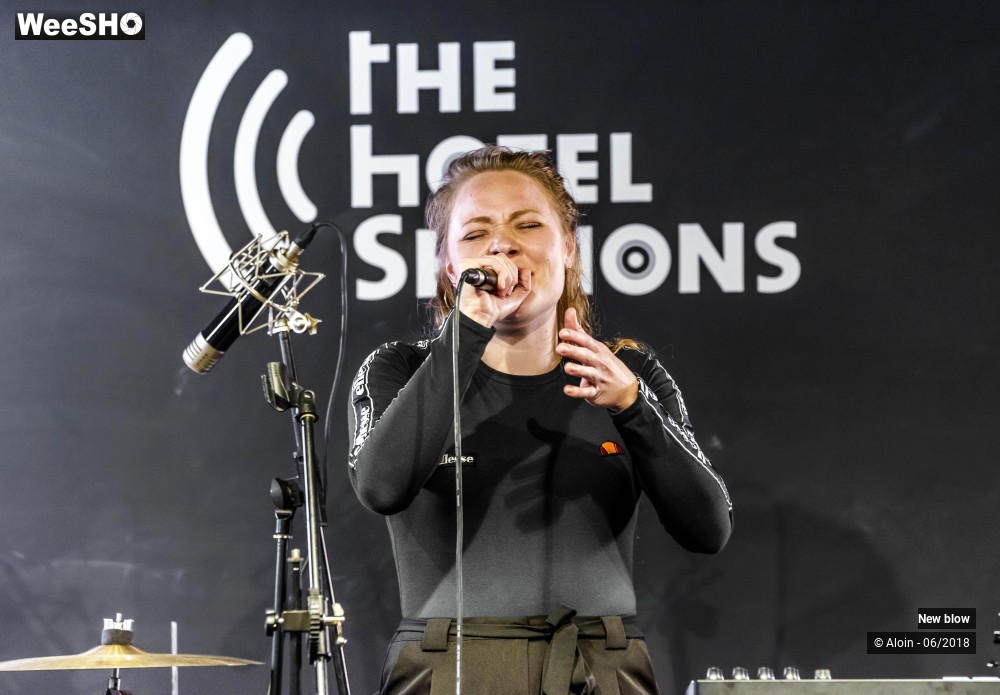 28/41 photos du spectacle New Blow