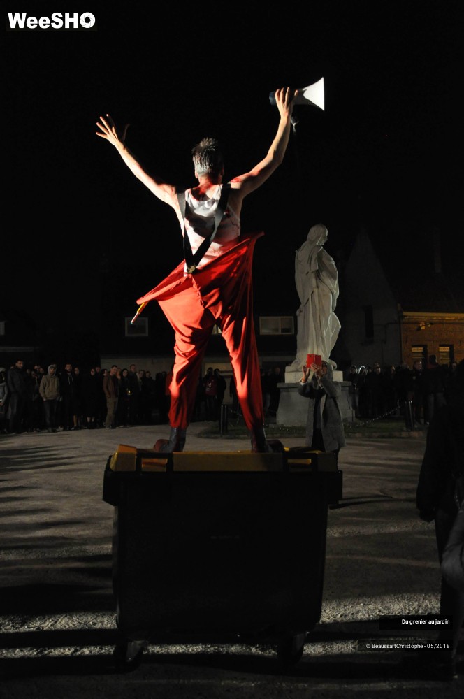 9/38 photos du spectacle Pryl, un prophète à la rue