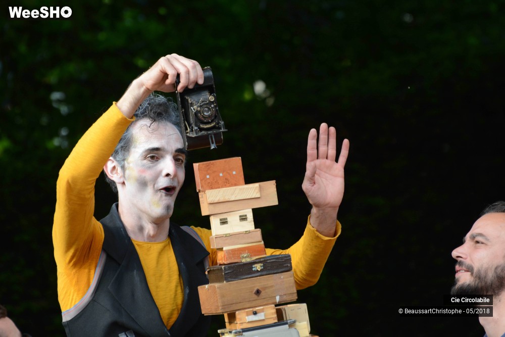 24/25 photos du spectacle Click, le Bruit de l'âme
