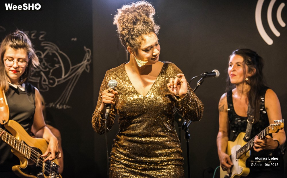 3/33 photos du spectacle Atomic Ladies