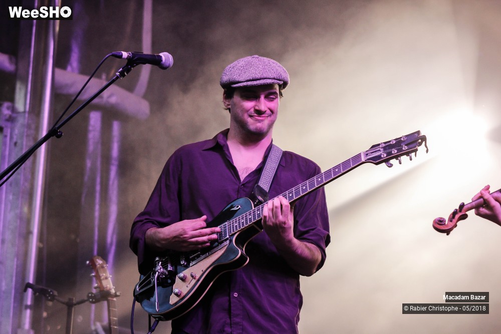 8/35 photos du spectacle Macadam Bazar