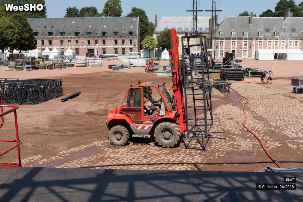 3/31 photos du spectacle Implantation et Coulisses du Main Square Festival 2018