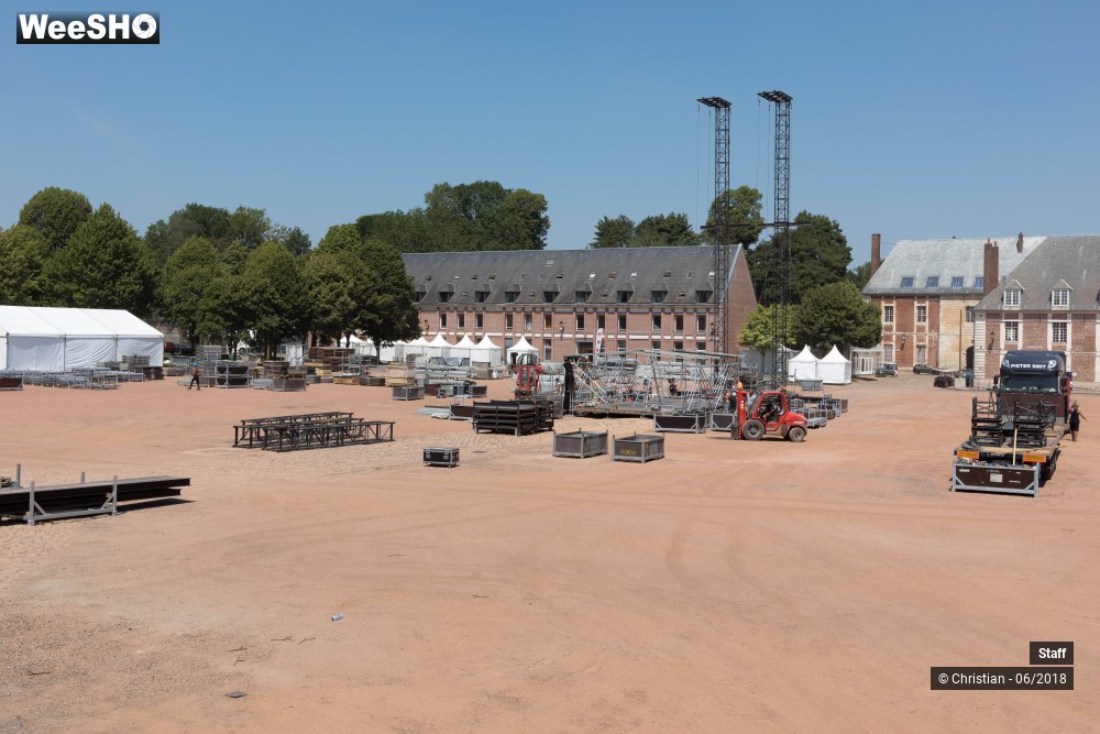 6/31 photos du spectacle Implantation et Coulisses du Main Square Festival 2018