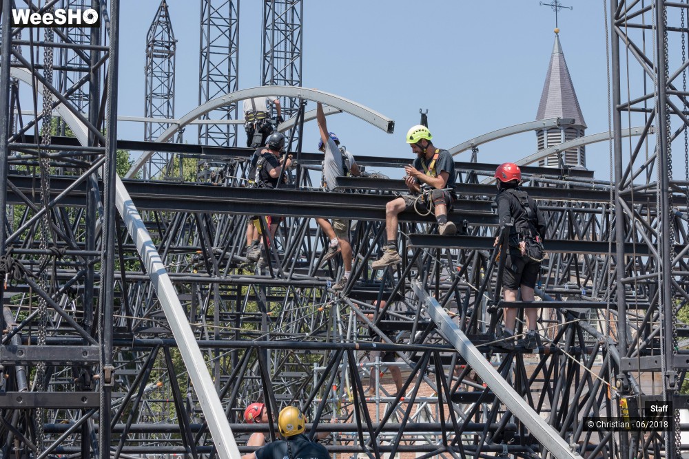 12/31 photos du spectacle Implantation et Coulisses du Main Square Festival 2018