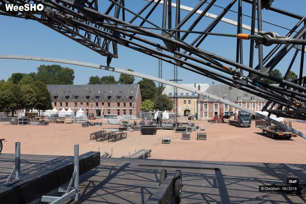 14/31 photos du spectacle Implantation et Coulisses du Main Square Festival 2018