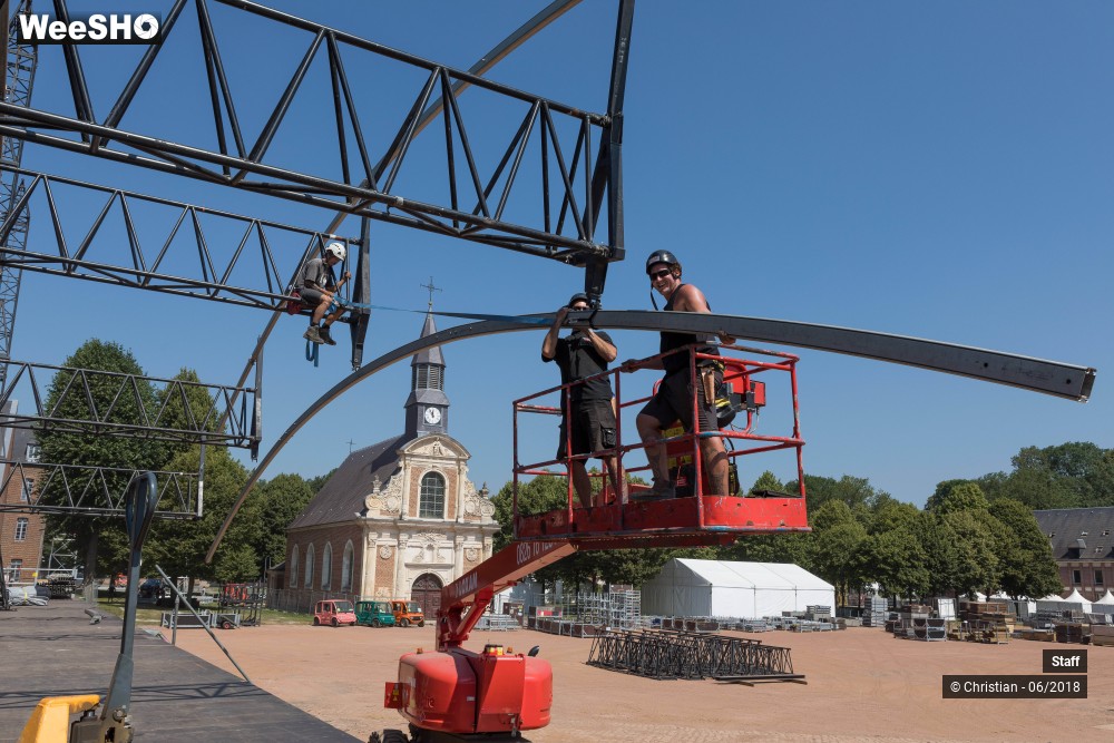 15/31 photos du spectacle Implantation et Coulisses du Main Square Festival 2018