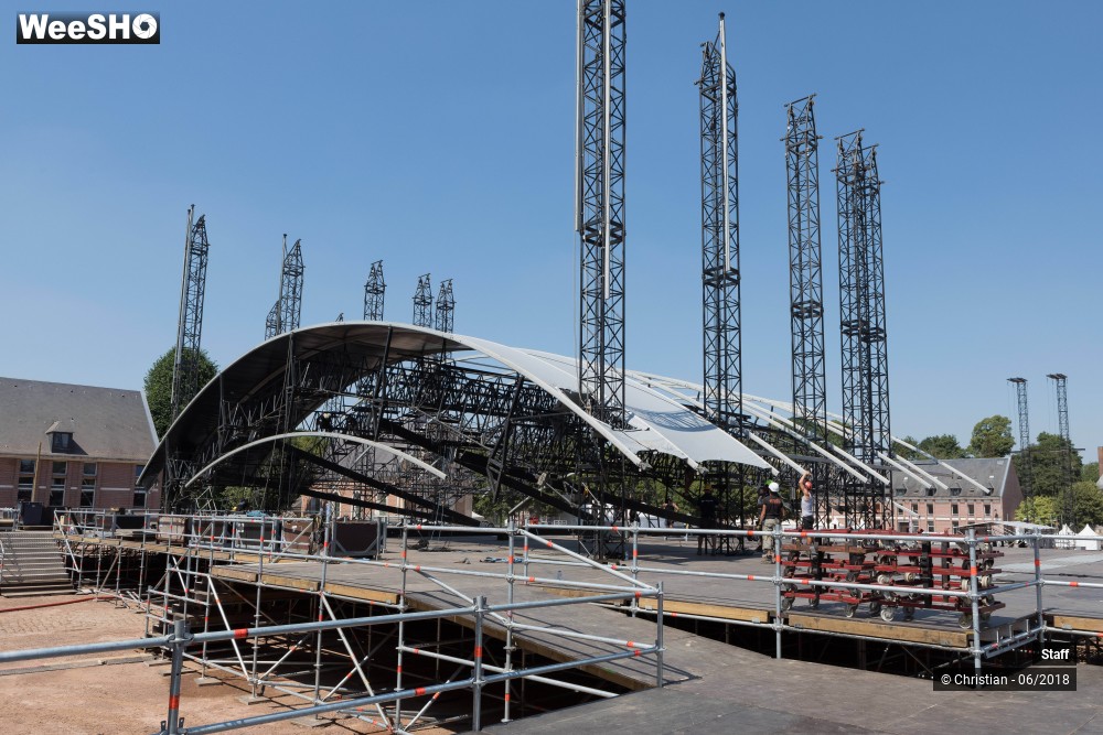 17/31 photos du spectacle Implantation et Coulisses du Main Square Festival 2018
