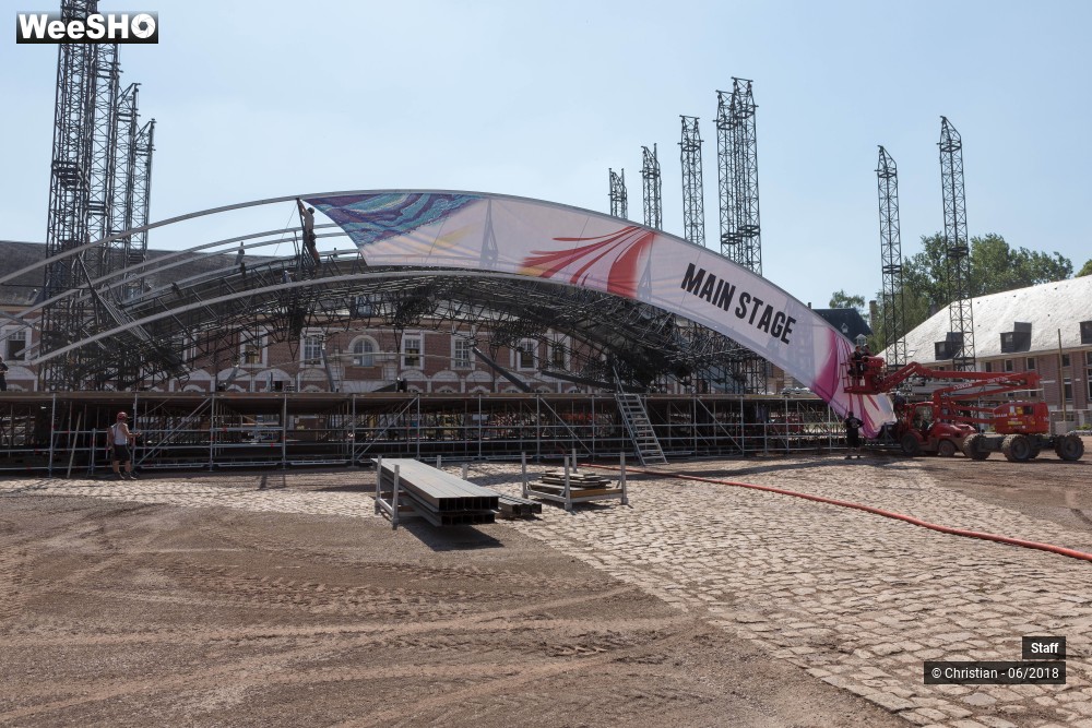 22/31 photos du spectacle Implantation et Coulisses du Main Square Festival 2018