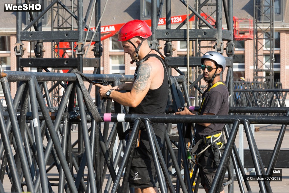 6/31 photos du spectacle Implantation et Coulisses du Main Square Festival 2018 #2