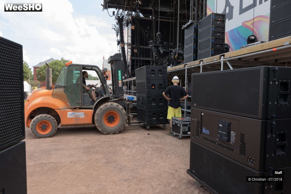 10/26 photos du spectacle Implantation et Coulisses du Main Square Festival 2018 # 5