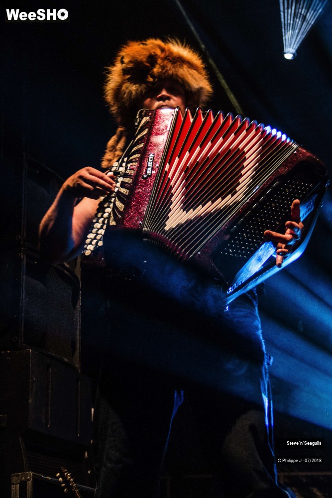 4/13 photos du spectacle Steve 'N' Seagulls