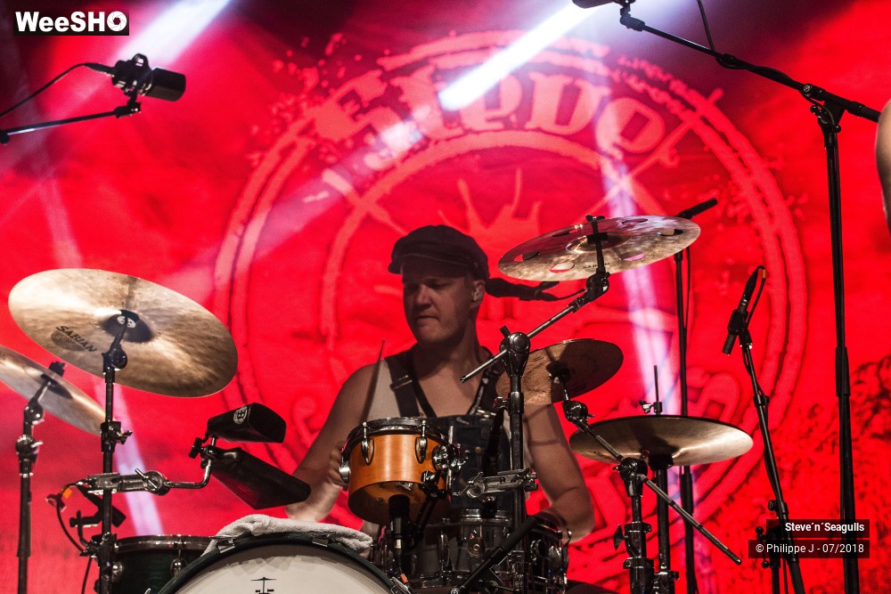 12/13 photos du spectacle Steve 'N' Seagulls