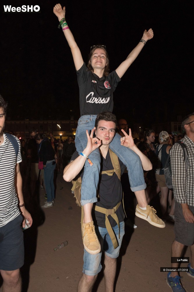 2/30 photos du spectacle Main Square Festival Ambiance 1