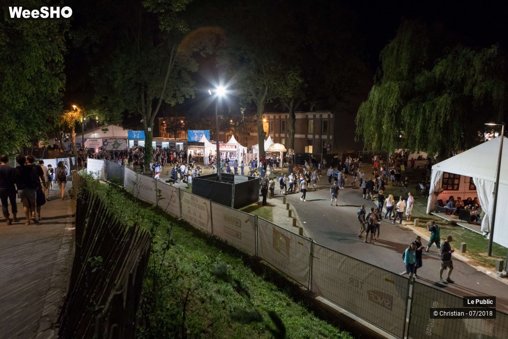 19/30 photos du spectacle Main Square Festival Ambiance 1