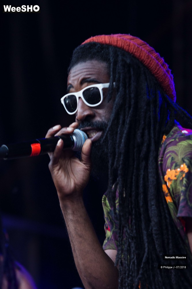 7/20 photos du spectacle Nomadic Massive
