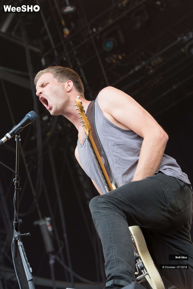 4/31 photos du spectacle Wolf Alice