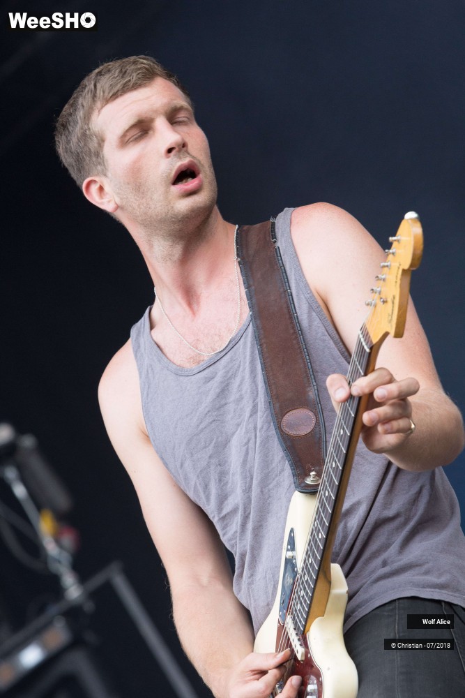 6/31 photos du spectacle Wolf Alice