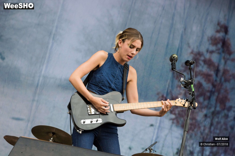 14/31 photos du spectacle Wolf Alice
