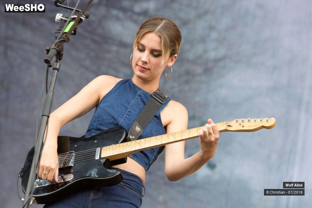20/31 photos du spectacle Wolf Alice