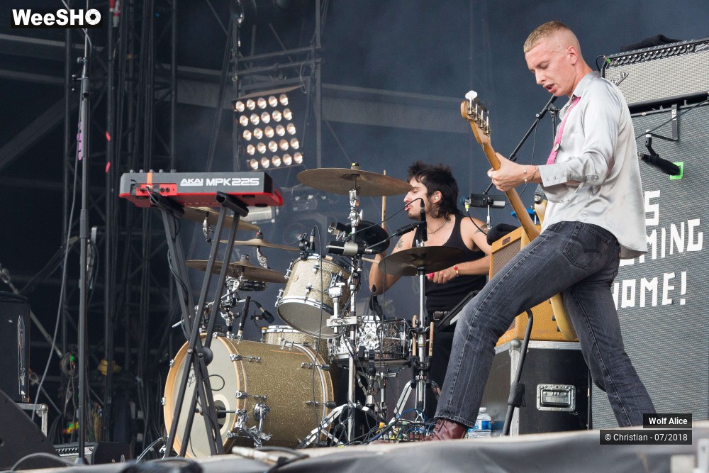 21/31 photos du spectacle Wolf Alice