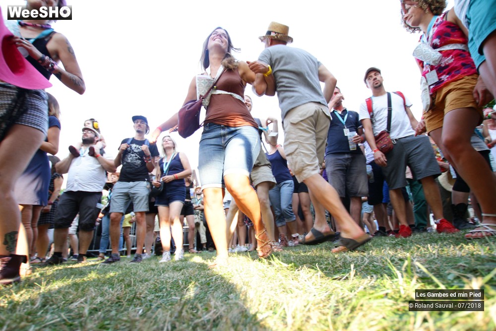 39/47 photos du spectacle Les gambes ed min pied