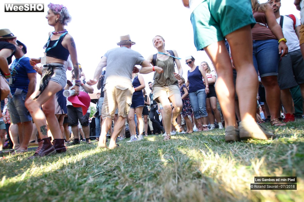 41/47 photos du spectacle Les gambes ed min pied