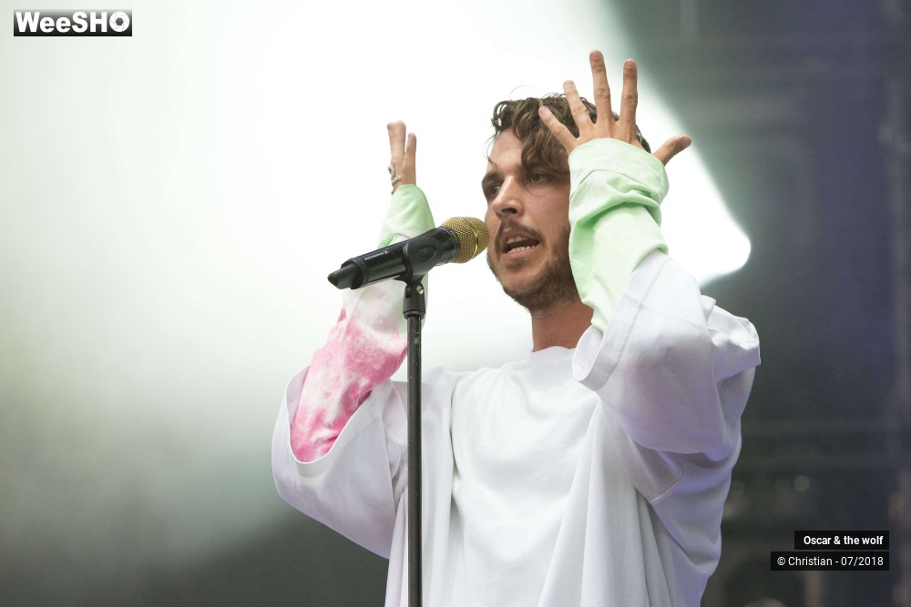 16/31 photos du spectacle Oscar & the Wolf