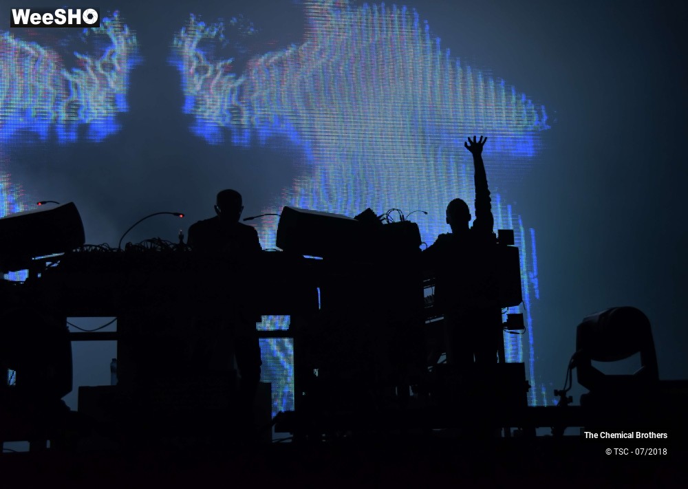 18/24 photos du spectacle The Chemical Brothers