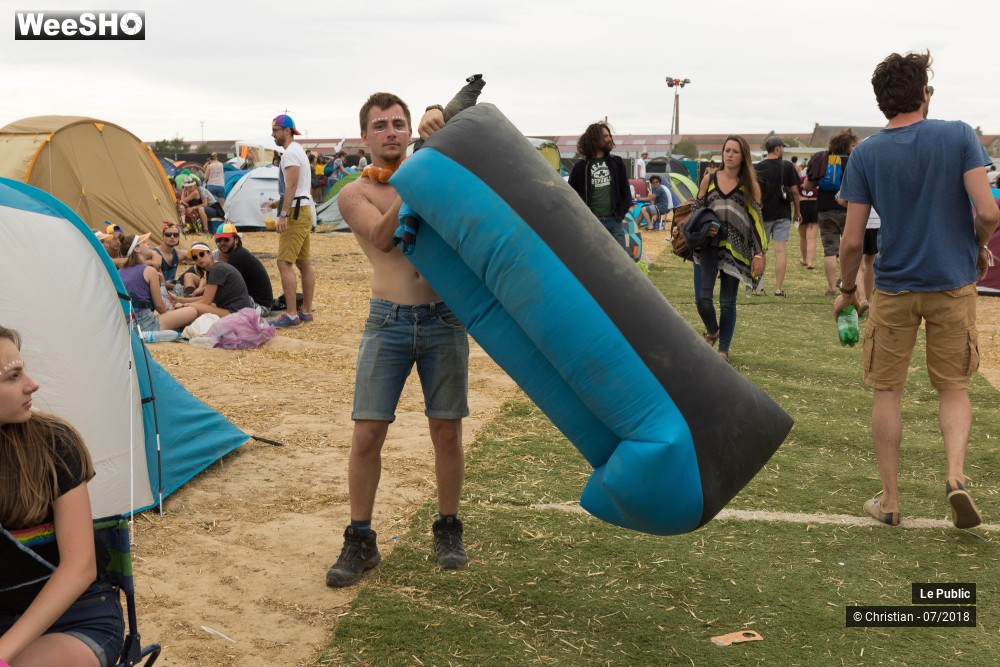 33/49 photos du spectacle Festival Les Nuits Secrètes 2018 : Ambiance sur le camping