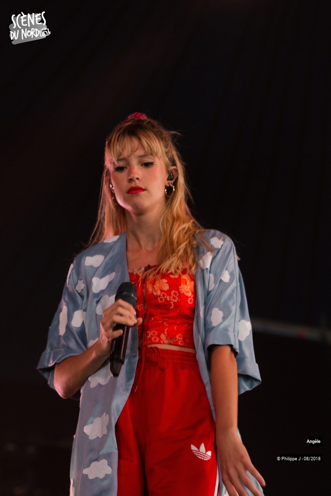 10/16 photos du spectacle Angèle