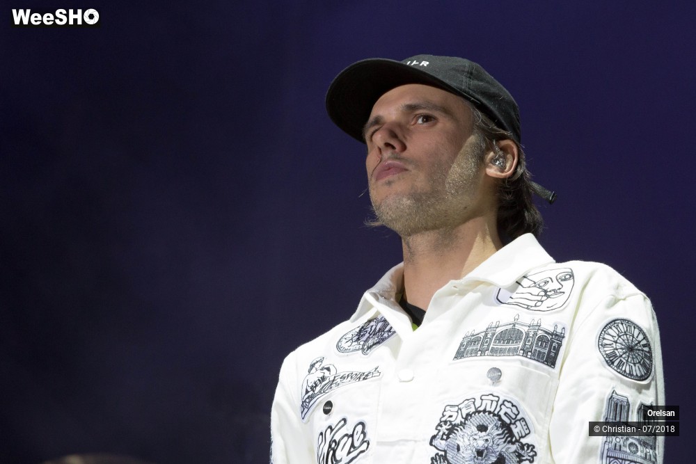 17/17 photos du spectacle Orelsan