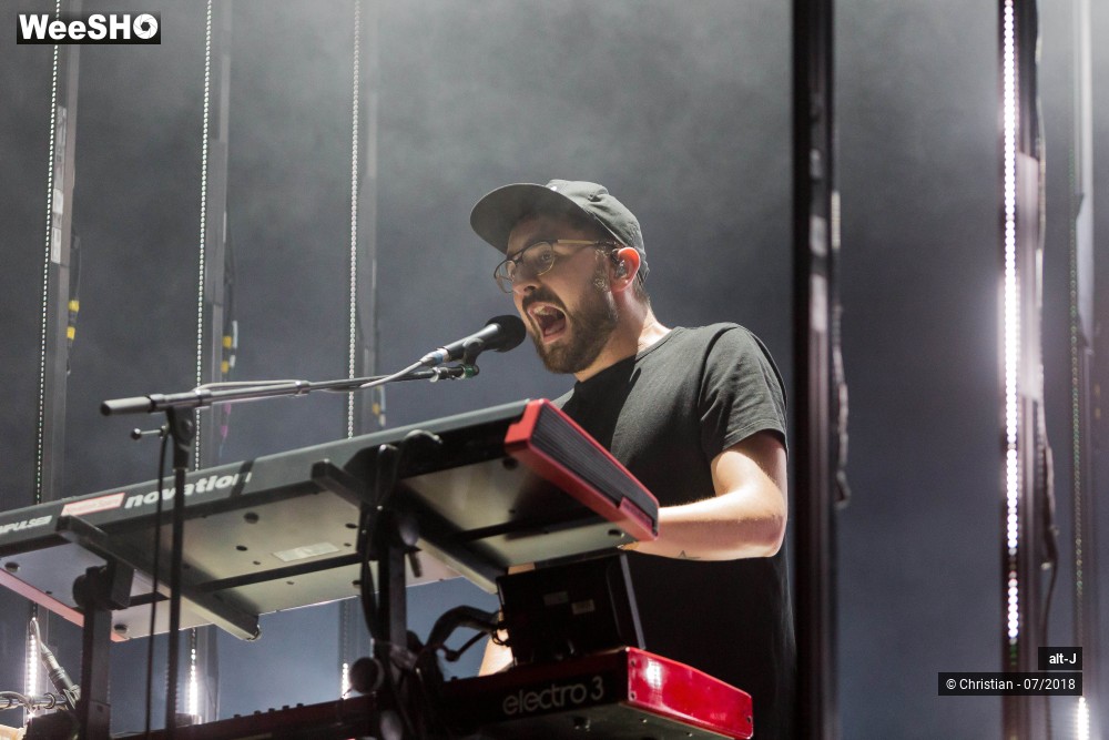13/16 photos du spectacle ALT-J