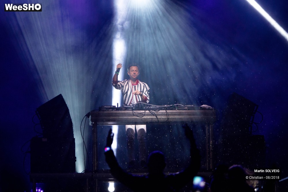 6/30 photos du spectacle Martin Solveig