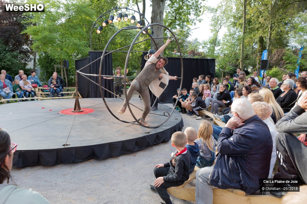 11/31 photos du spectacle L'oeil de la Bête